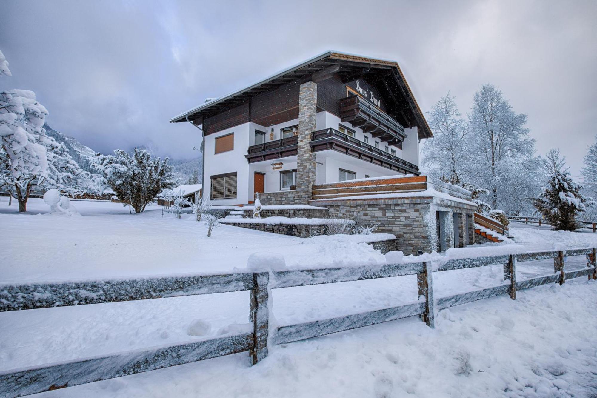 フィルスHaus Burgel Inklusive Koenigscardアパートメント エクステリア 写真